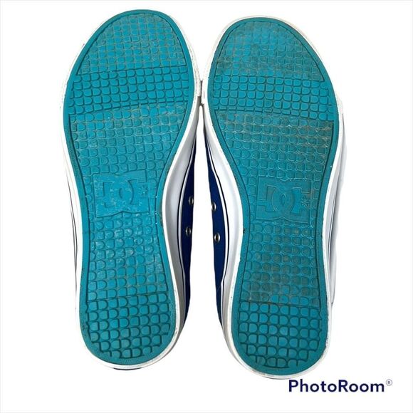 DC Dark Blue Sneakers Size 7 - Picture 12 of 12